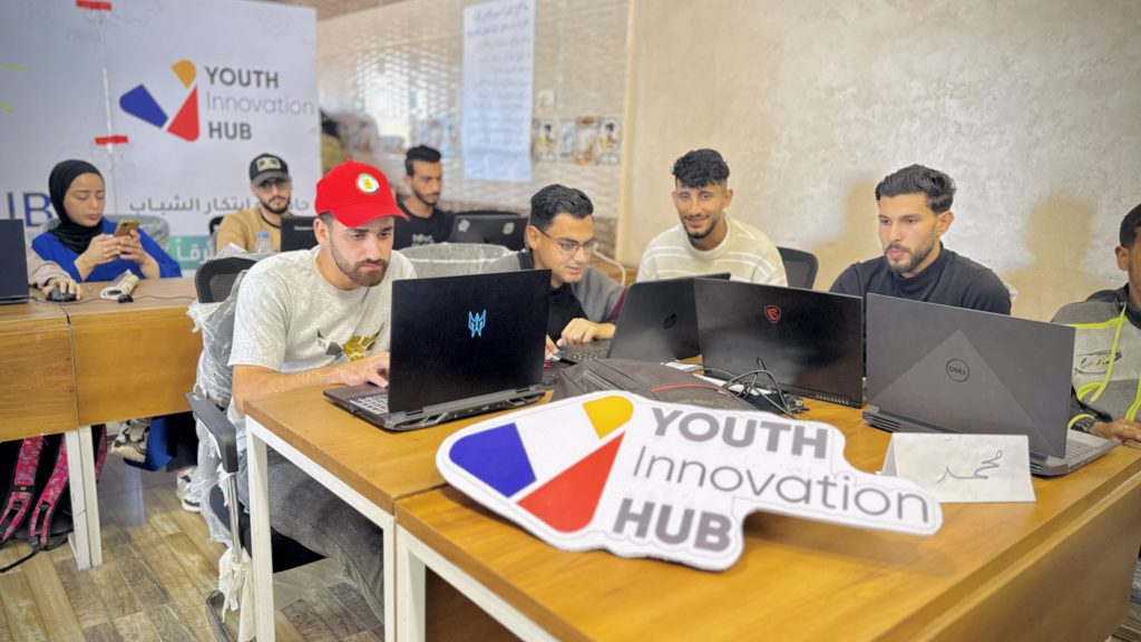 Youth Without Borders field activity photo 9