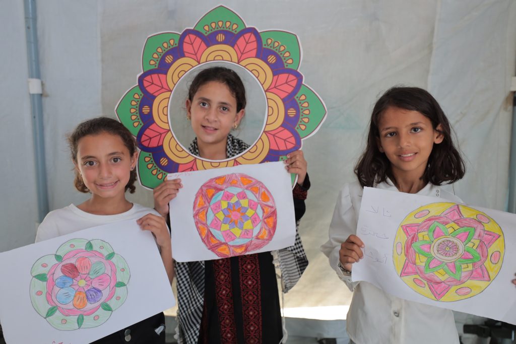Youth Without Borders field activity photo 13