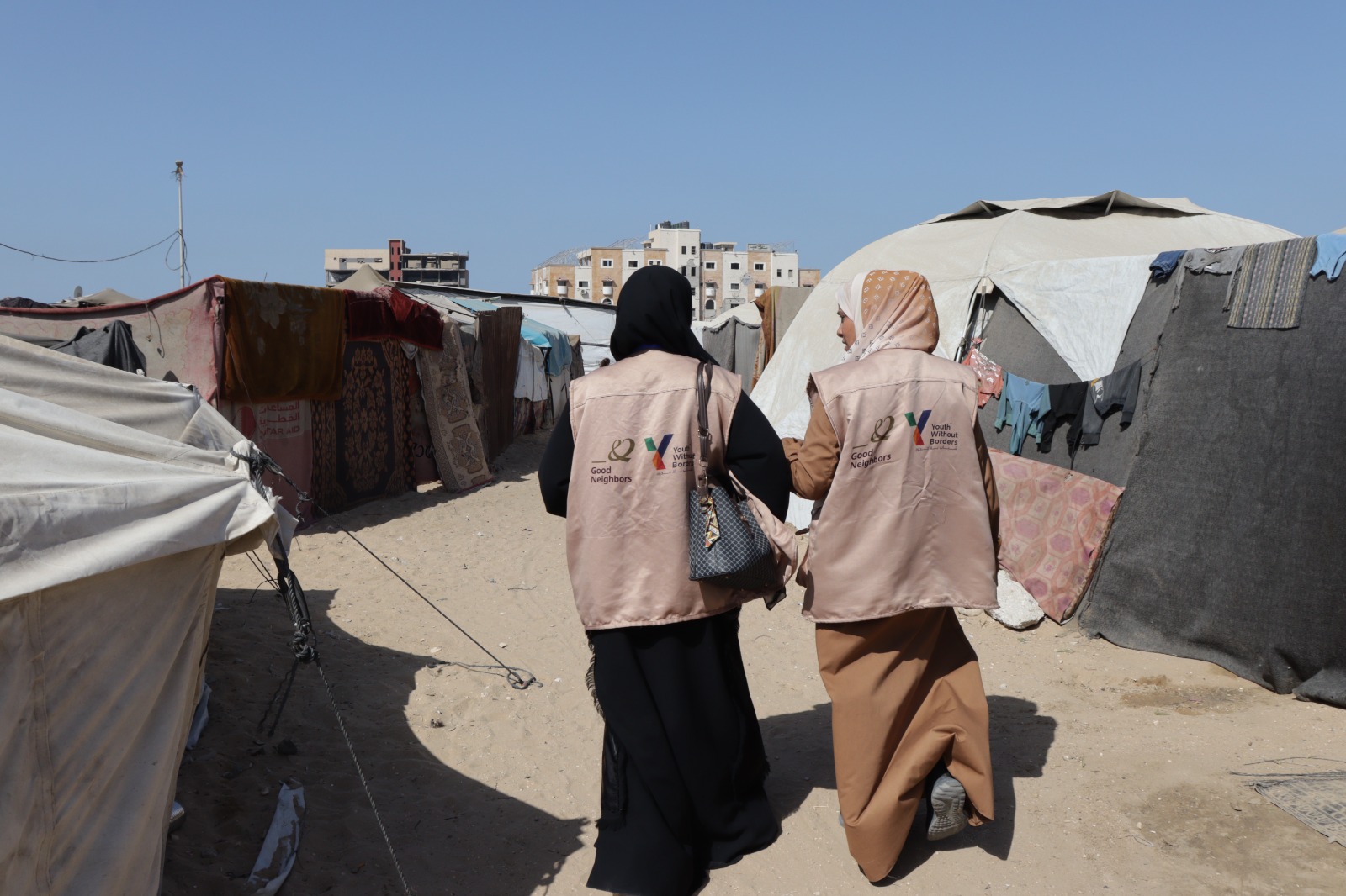 Life with Dignity: Emergency Water and Cash Relief for Displaced
Gaza Communities - gallery image 4