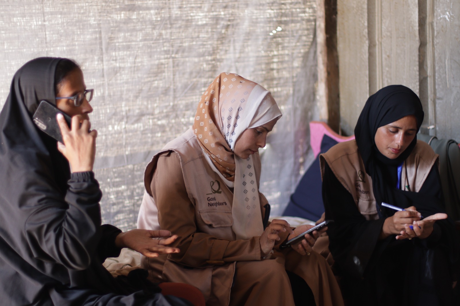 Life with Dignity: Emergency Water and Cash Relief for Displaced
Gaza Communities - gallery image 5